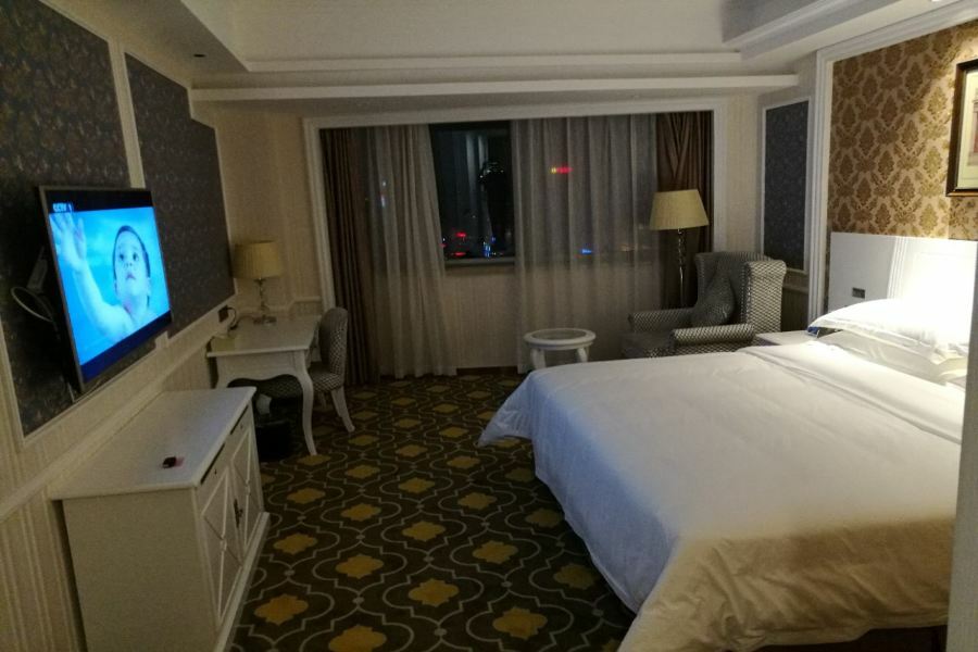 Ramada Encore Wyndham Nanning City Center Qingxiu Exterior photo