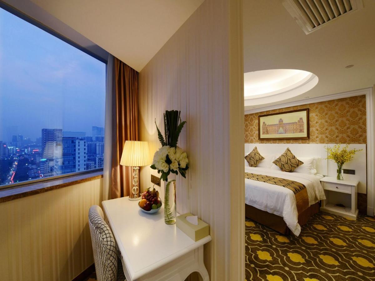 Ramada Encore Wyndham Nanning City Center Qingxiu Exterior photo